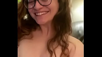 Preview 1 of Little Baby Fuking Mom - V&iacute_deo de verifica&ccedil_&atilde_o