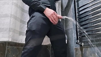 Preview 4 of Arunachali Girls Sex Videos4 - AMATORIALE IN ELEGANZA | SBORRA IN ABITO ELEGANTE E UN CAZZO ENORME - RAGAZZO SEXY ITALIANO
