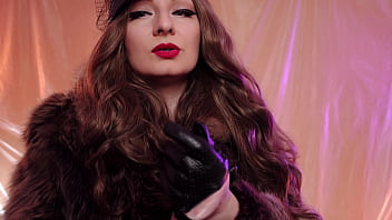 Preview 1 of Hijab Apetube - ASMR video: fur coat and leather gloves (Arya Grander)