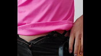 Preview 2 of Pearl Silpack - De vestimenta casual a deportiva - MILF Latiina