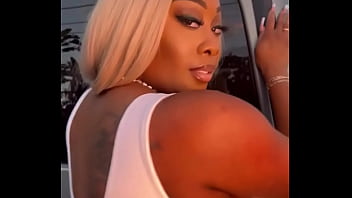 Preview 2 of Kim Kardashian Fucking Ray J - Big ass shake