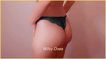 Preview 2 of Www Bad Wad Com - Sexy lingerie MILF