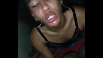 Preview 2 of Choti Bachi Bachi Ka Sex - Novinho me arrastou pro barraco e socou seus 20cm dentro do cuzinho. Eu pedi pra ele ir com calma mas ele foi com for&ccedil_a e foi uma del&iacute_cia sentir essa piroka enorme amaciando mais meu cuzinho