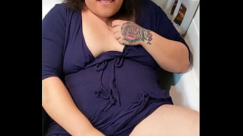 Preview 3 of Tffany Tatum Vdeo - Having Fun Peeing in My Blue Dress