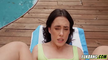 Preview 4 of Cartoon Ben 10 Hd - Stepsister Daisy Phoenix Sun Baked Pussy in Backyard