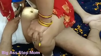 Preview 4 of Massage Xxxxx Video - Indian hot newly married wife fucked by producer assistant !!! Boss couldn&#039_t fuck her hardly!!