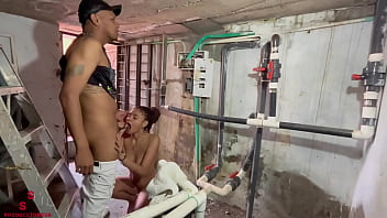 Preview 2 of Keira Knightly Xxx - QUE RICO COGERME AL EMPLEADO  DE LA PISCINA EN SU CUARTO DE HERRAMIENTA HIGHLIGHT