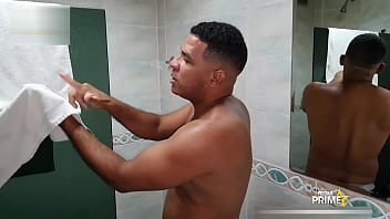Preview 1 of 20ers Lod - CORNO FILMA E ESPOSA SAFADA FODE COM DIREITO A DP