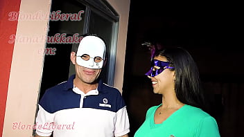 Preview 1 of Tin Dress - Trailer,  Parte 1-2. Eu e NanaBukkake em festinha de gangbang,  fazendo DP e com gozada na boca