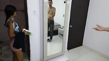 Preview 1 of Porn Sol Mbil Dh - MI PADRASTRO ME CONVENCE DE FOLLAR CON &Eacute_L Y CASI NOS DESCUBREN HIGHLIGHT