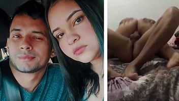 Preview 2 of Juliya Aena - Esposa safada dando de quatro