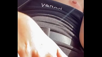 Preview 1 of Busty Teen Bathing Suit - Mel Khalifa faz putaria expl&iacute_cita na estrada
