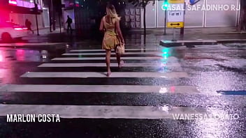 Preview 1 of Www Big Bouty Xxx Com - Encontrei a novinha saindo do fast food e pedi uma mamada ali na rua mesmo - Casal Safadinho RJ