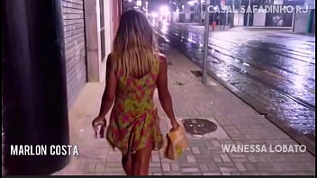 Preview 4 of Www Big Bouty Xxx Com - Encontrei a novinha saindo do fast food e pedi uma mamada ali na rua mesmo - Casal Safadinho RJ