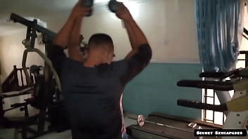Preview 2 of Zawaj Xx - GYM INSTRUCTOR SEDUCED BY BIG ASS 45 YEARS OLD CLIENT FUCKS HER HORNY PUSSY WITH HIS BBC