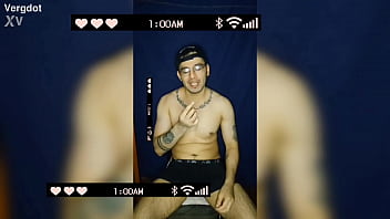 Preview 1 of Mom Boy Hart Fuck - Rico jovencito tatuado y verg&oacute_n se saca la leche frente a la c&aacute_mara