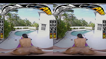 Preview 3 of Pepek Onani - VIRTUAL PORN - Busty Black Goddess Zoey Sinn VR Porn #POV