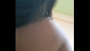 Preview 4 of Teen Asiani - Gostosa sentando de costas