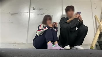Preview 1 of Fuck Rape Boudi - 田舎の使われていない倉庫でズボンを半分下ろしてSEXする高◯生カップル。ショートカットボブの後輩彼女はバックで激しく突かれて、喘ぎ声が我慢できなくて口で抑える。