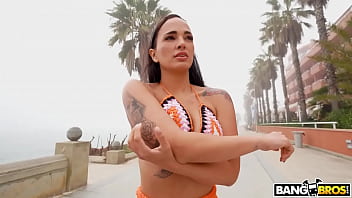 Preview 2 of Bagil X Xx - Cold Outside But Claudia is Hot