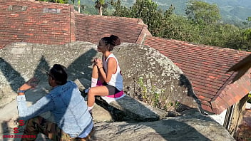 Preview 1 of Peaks And - ME RECONCILIO CON MI ESPOSO COGIENDO AL AIRE LIBRE DURANTE UNAS VACACIONES PARTE 1