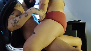 Preview 1 of Ava Taylor Titfuck - El jefe invit&oacute_ a la su empleada favorita para darle un ascenso pero ella ten&iacute_a que pasar una prueba...
