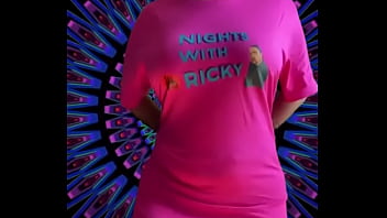 Preview 2 of Senny Leyone Com - Reeses Pieces rockin Nights With Ricky Merch