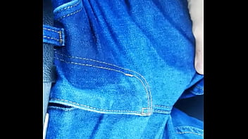Preview 2 of Mondy Ass - Peeing in my car