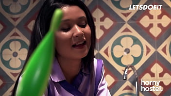 Preview 1 of Bidesi Xxx Motion Full Hd - Sexy Latina Maid Jade Presley Anal Fucked By Client At The Hostel - HORNY HOSTEL