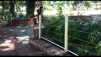 Preview 1 of Xvideos De La Gemela Shannon - doy trabajo a venezolana que encontr&eacute_ en el parque de webcam pero primero tiene que desnudarse frente la c&aacute_mara