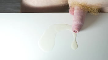 Preview 3 of Xxx Poreno - Precum Pee Play