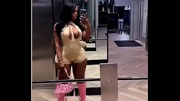 Preview 3 of Ava Abasme - Golden thic fit