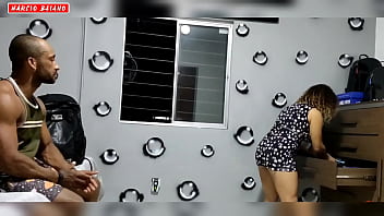 Preview 2 of Jen Idol Pt2 - ELE ESTAVA MIM OLHANDO COM O PAU DURO ENTAO EU SUBIR ENCIMA PRA DEIXAR MOLE