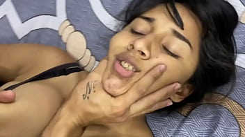 Preview 3 of Son Fucked Mom Sleep Jav - me follo a mi hermanastra en la finca cuando voy de visita