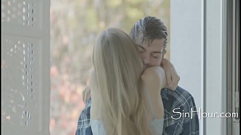 Preview 1 of Stepmother Tigerr Bonson - When BF Surprises You With Roses