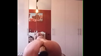 Preview 1 of Webcam Nia - Ops68ops e la fuck machine