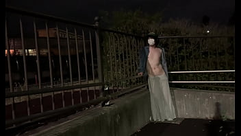 Preview 3 of Priyanka Chopra Xxxsex - 女装子まゆちゃんが車がばんばん通る国道の横でロングスカートのままパンツを脱いで足を開いて露出する