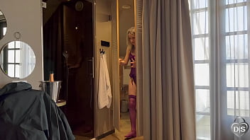 Preview 1 of Mam Seks Parno - Noortje hotel spanking 1