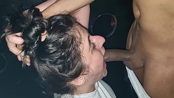 Preview 1 of Transgenders Having Sex - Casada faz loucuras em casa de swing junto com marido