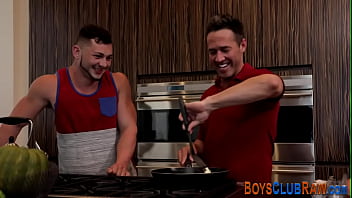 Preview 1 of House Reep - Hulky dude tugging cum after fucking