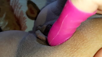 Preview 2 of Xzzers Movie - This sex toy is much better than a tongue