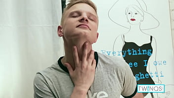 Preview 1 of Norwayn Sex Ladisa - Spunk All Over! Muscular Teen Jacob Oils His Feet And Wanks His Shaft!
