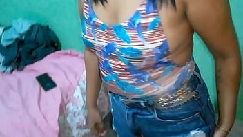 Preview 1 of Prety Possy Xxx - Veio tirando a roupa pra mim,  depois fui fuder a bunda gostosa dela