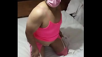 Preview 1 of Www Xxx Mp3 - Pamelitha travesti de closet