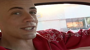 Preview 1 of Daughter Molest Mom - Einladender Teenager McKenzee Miles abgeholt und gut gefickt
