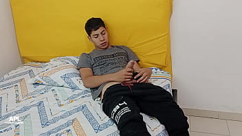 Preview 1 of Gova Ki Xxxx Video Hd - Seduzco a mi hermanastra para poder cogerme su delicioso culo y ella acepta sexo sin condon