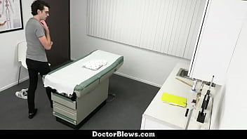 Preview 1 of Raven Xxx - Doctor Does a Stimulating Examination for Patient Having Trouble Performing in Bed - Doctorblows