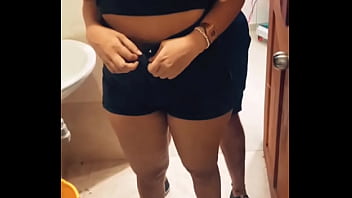 Preview 1 of Music Porn Songs - سكس عربى نااار البياع هاج عليا و زبه واقف دخل ورايا البروفة فى محل الملابس فى اسكندرية و فضل يقفش و يبعبص فيا و حشر زبه فى كسى فشخنى كيفنى العرص