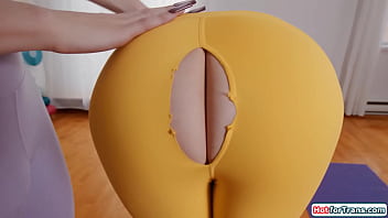 Preview 1 of Xnxxxhd 2018 - Shemale yoga turn into a tranny dick suck and anal threesome