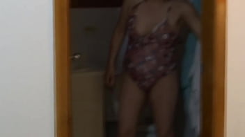 Preview 3 of Moit Xxxx - Stepmother shaves on the beach and strips naked in front of me to masturbate.